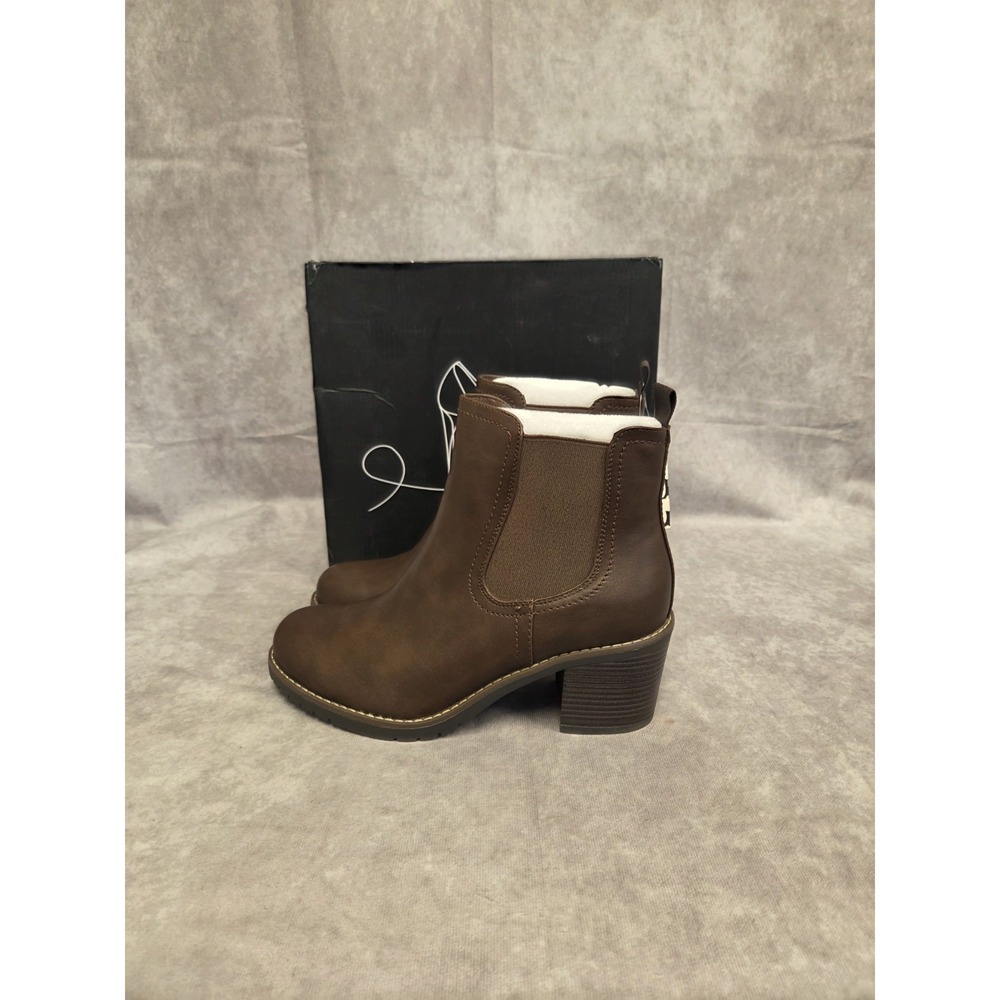 Womens Brn Boots 9.5M MYSOFT NIB